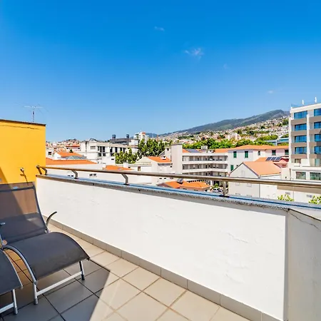 Penthouse In The Center Of *