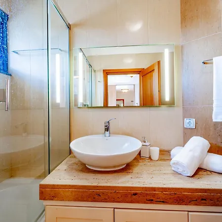 Penthouse In The Center Of 아파트 푼샬