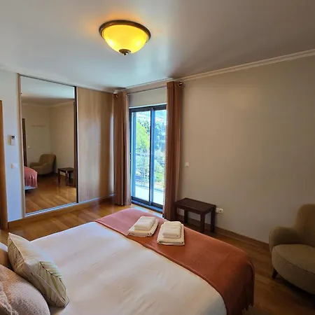 Penthouse In The Center Of * 푼샬